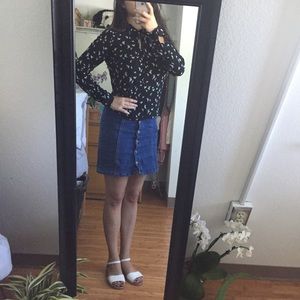 long sleeve top with neck detailing